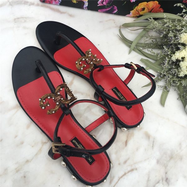 D&G AMORE FLAT SANDAL Red Black - Image 4