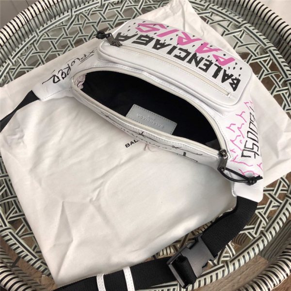 BALENCIAG graffiti belt bag - Image 8