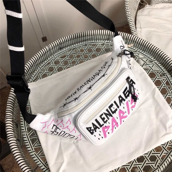 BALENCIAG graffiti belt bag - Image 9