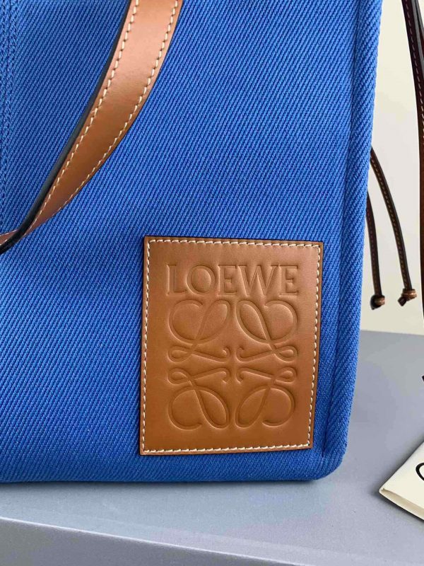 Loewe  Cushion large leather-trimmed canvas tote - Image 4