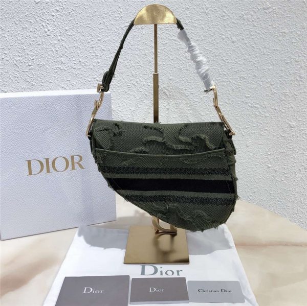 Dior Saddle Camouflage Embroidered Canvas Bag - Image 4