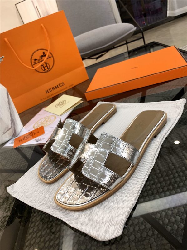 hermes oran sandals