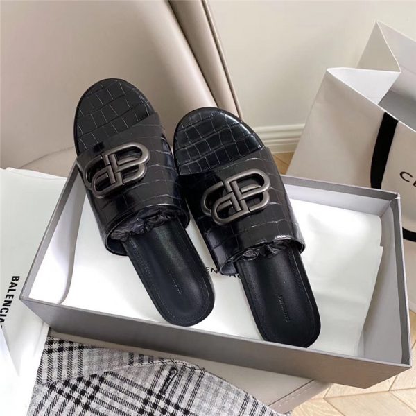 Balenciaga BLACK GOLD Oval BB Mule Sandal for Women - Image 3