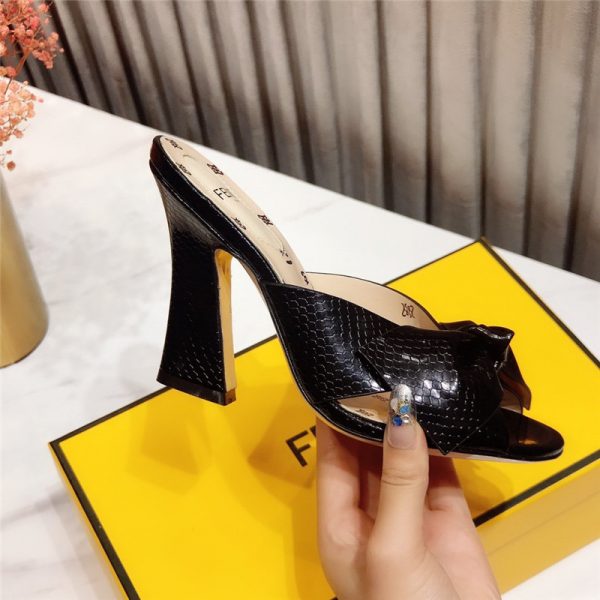 fendi block heel sandals - Image 3