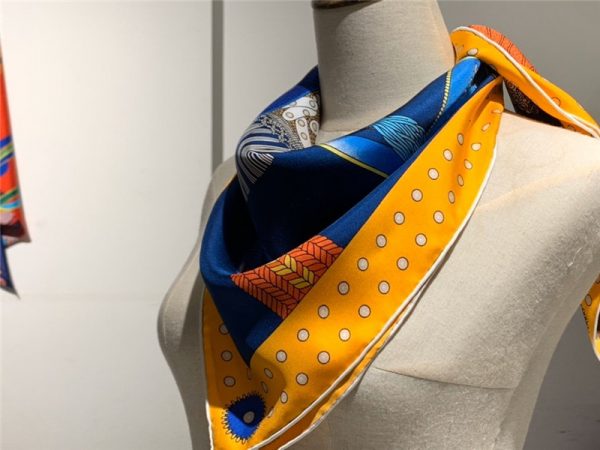 Hermes “Noble Saddle” Blue Silk scarf - Image 4