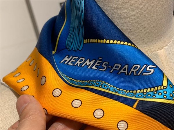 Hermes “Noble Saddle” Blue Silk scarf - Image 5