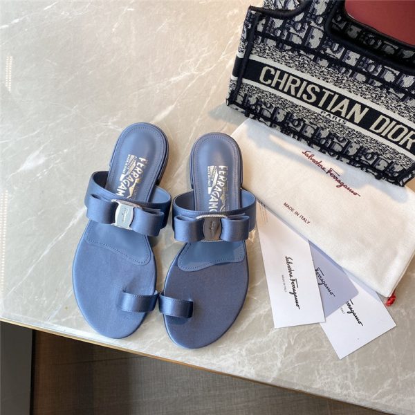 Ferragamo 20 ss bow sandals - Image 2