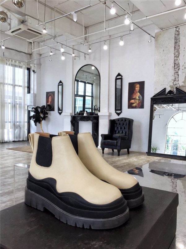 bottega veneta platform boots
