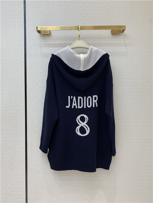 dior j’adior letter “8” sweater