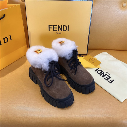 fendi fur boots