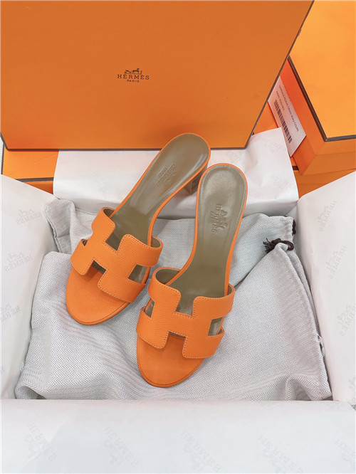 hermes oasis sandals