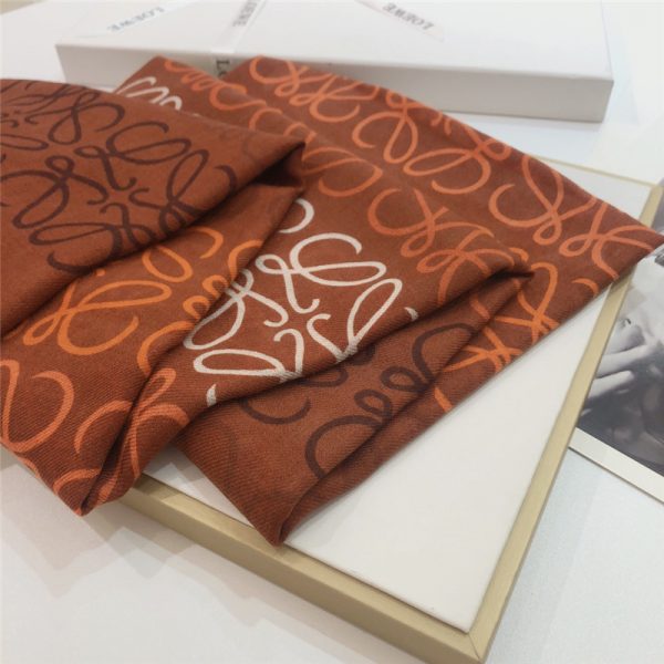 loewe anagram scarf in wool and cashmere - Image 4