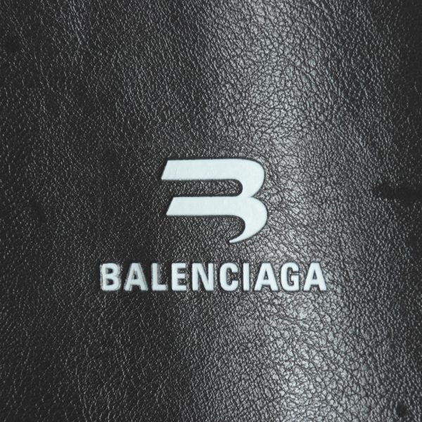 Balenciaga 22FW Double Hook Hooded Padded Leather Jacket - Image 4