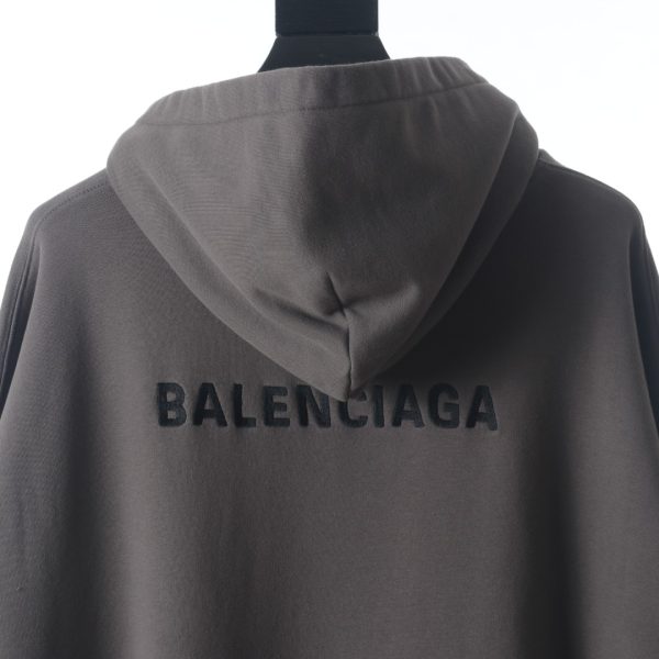 Balenciaga 22FW before and after the letter embroidered hooded sweecies - Image 8