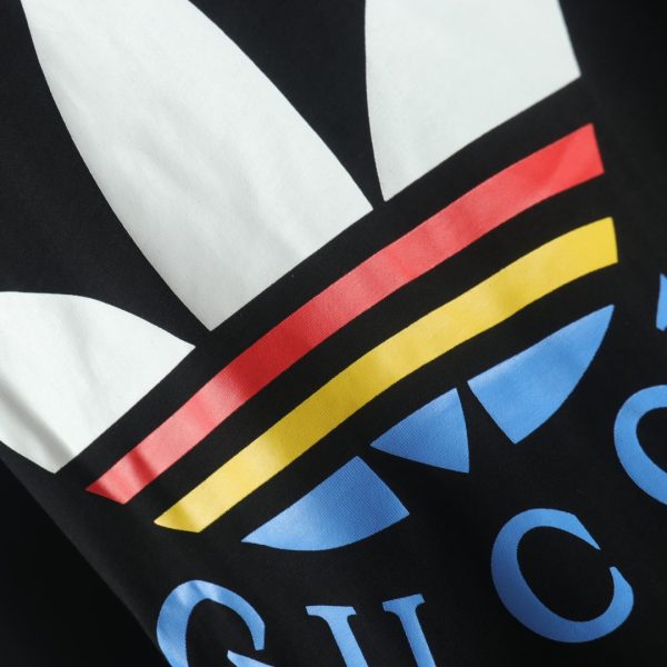 Gucci & Adidas Collaboration Trefoil Print Short Sleeve Black - Image 5