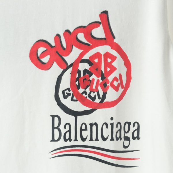 Gucci x Balenciaga joint red and white letter graffiti cola print short-sleeved T-shirt - Image 5