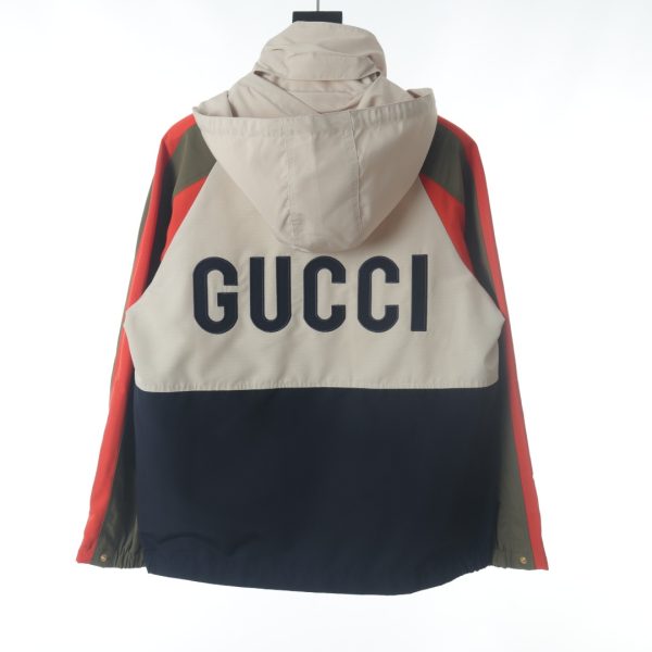 GUCCI 22FW Pineapple Embroidered Zipper Pocket Hooded Windbreaker Jacket - Image 9