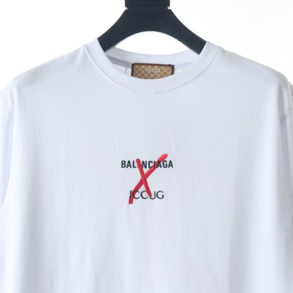 Gucci & Balenciaga joint error embroidery letter short-sleeved T-shirt - Image 3