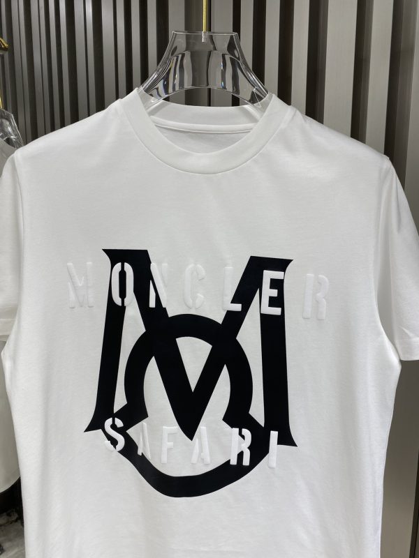Moncler three-dimensional offset printing half-sleeved T-shirt - Image 7