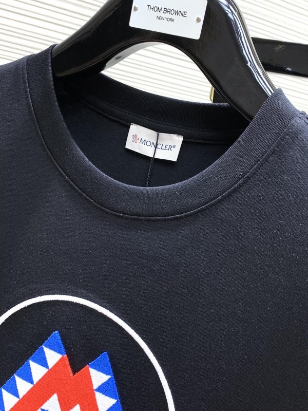 Moncler Mongolian mouth, the latest product in summer 2023 - Image 3