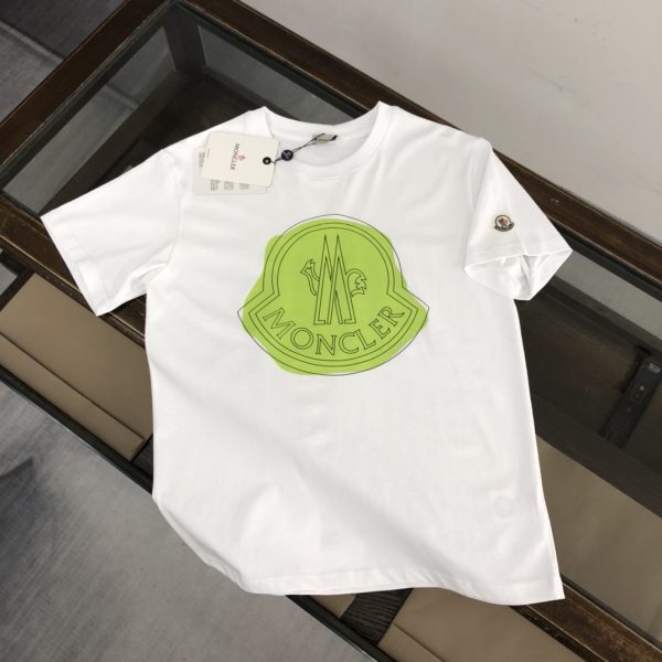 MONCLER [Mongolian mouth] 23 spring and summer latest short-sleeved round neck T-shirt
