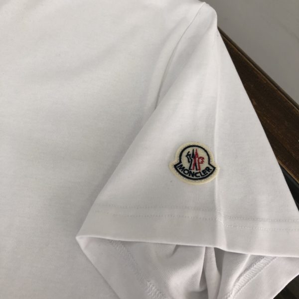 MONCLER [Mongolian mouth] 23 spring and summer latest short-sleeved round neck T-shirt - Image 6