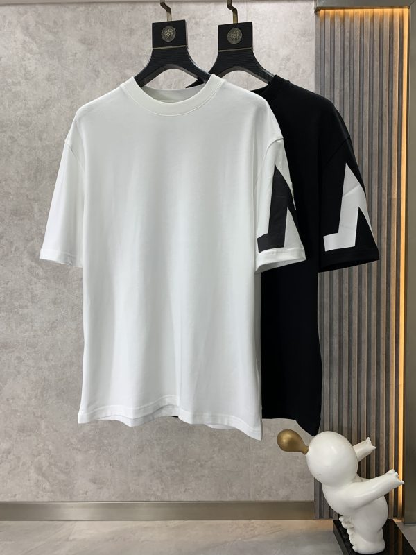 Moncler Mengkou 2023 summer new drop shoulder profile short-sleeved T-shirt, jacquard Logo on the chassis - Image 10
