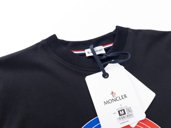 MONCLER~Mongolia new season digital printing short-sleeved T-shirt - Image 3