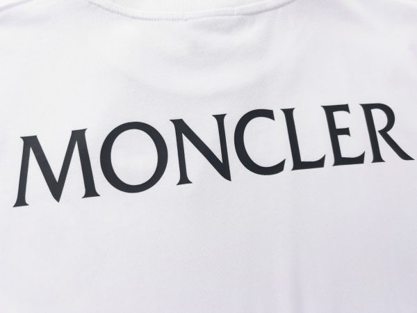MONCLER~Mongolia new season digital printing short-sleeved T-shirt - Image 6