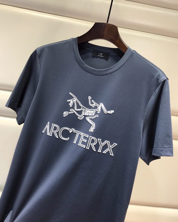 (Arcteryx) Archeopteryx 23ss spring and summer short-sleeved round-neck T-shirt, high-definition jade silk fabric is super skin-friendly and comfortable - Image 3