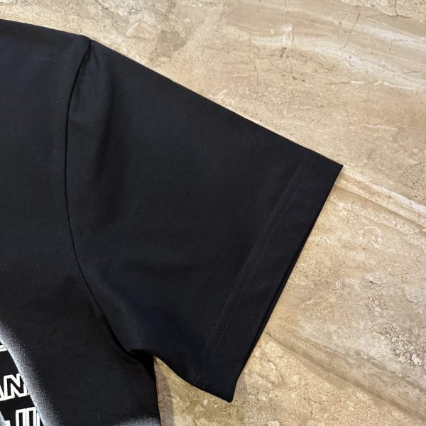 Arcteryx (Arc'teryx) has joined hands with Jil*s2⃣️ major sports and leisure brands to cooperate, and the 2023 spring and summer counters will have the same round neck T-shirt - Image 6