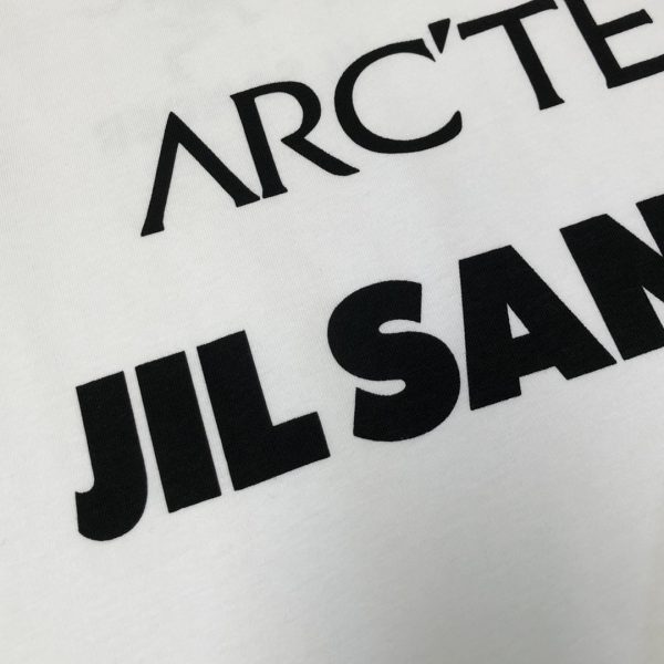 Arcteryx joint limited-edition T-shirt, made of cotton 32-count double-ply yarn, with logo letters on the chest - Image 7