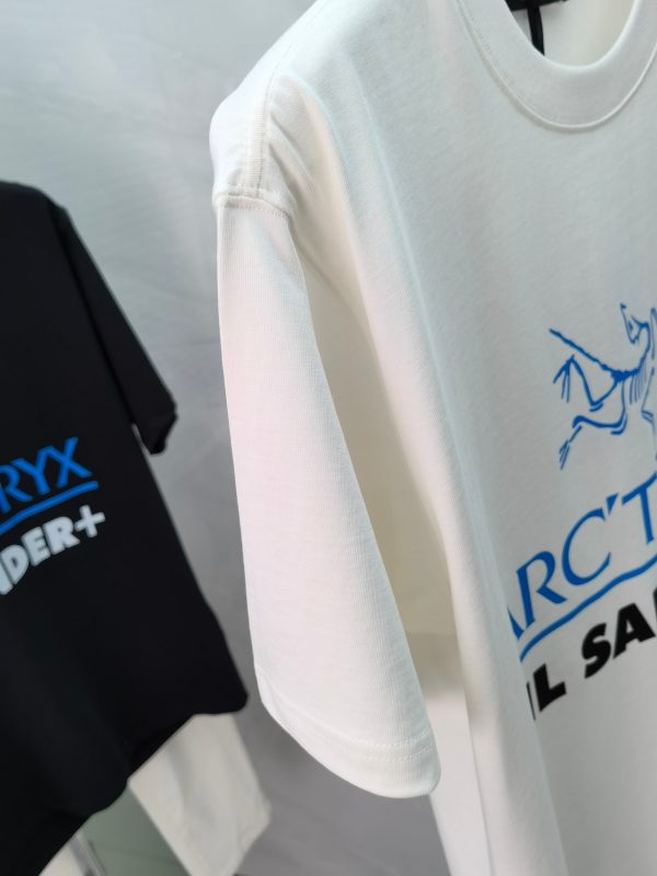 ARCTERYX Archeopteryx 2023 spring and summer new rabbit ? year joint limited edition male and female couple of the same style ? short-sleeved T-shirt - Image 7