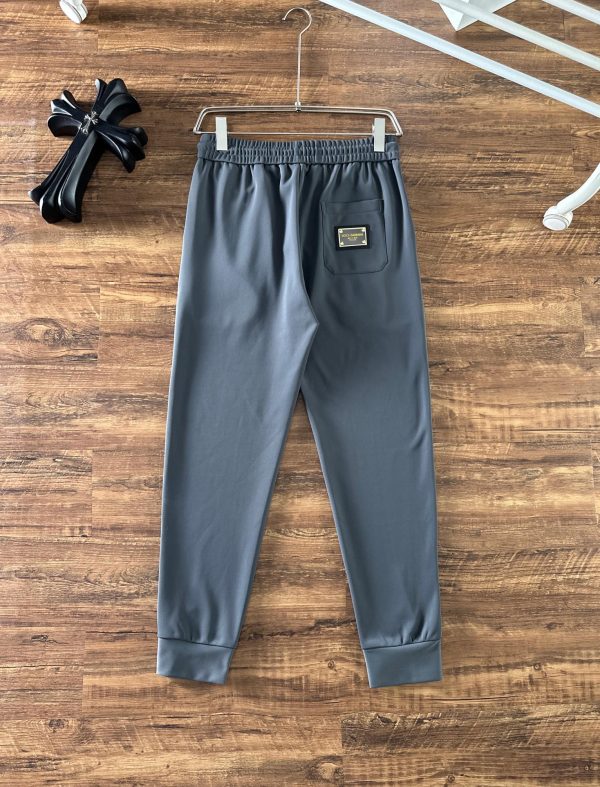 LOEWE 2023ss latest high-end quality ▪️The pattern, fabric and hardware are all customized at the counter at 1:1 Pants are made of 100% cotton fabric