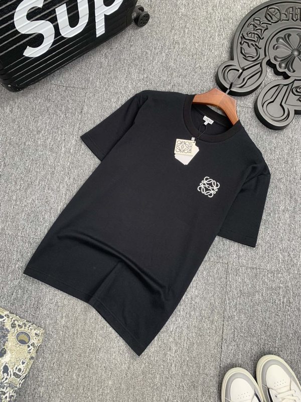 LOEWE's latest short-sleeved T-shirts for 2023ss spring and summer are on sale! ! 2023 New T-shirts