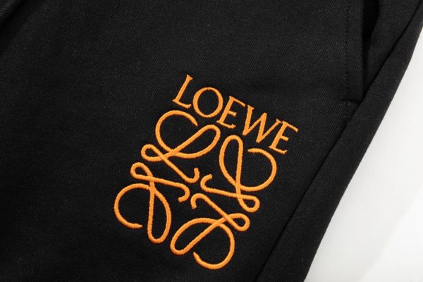 LOEWE graffiti embroidery letters embroidery five-point pants - Image 5