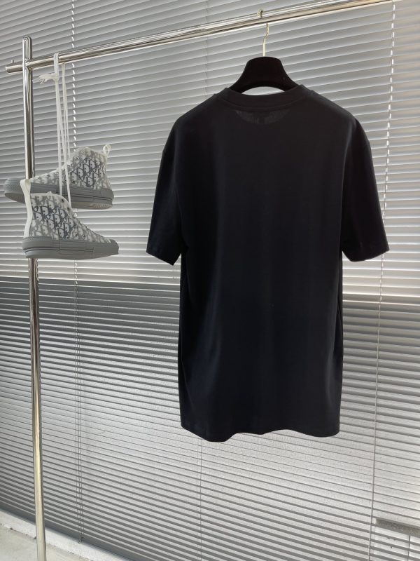 Loew couple classic logo short sleeves, absolutely popular new style, although LOEWE will launch a similar style design every year - Image 9