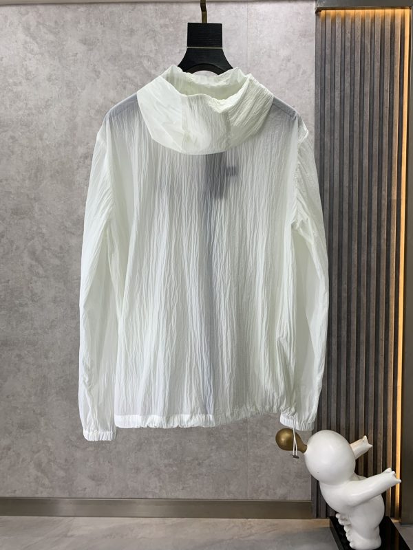 Dior 2023 spring and summer new series - original single fabric skin clothing / sun protection clothing as a century-old luxury brand - Image 4