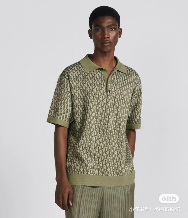 Dior, 23ss Oblique presbyopic polo shirt men and women of the same style spot sale This jersey polo features Dio^'s signature Oblique print