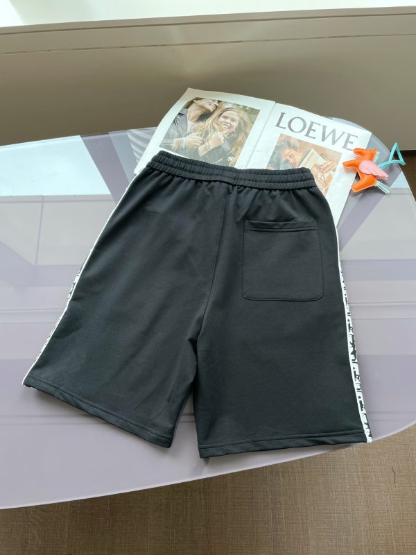 Dior 2023 summer new style to create a handsome and handsome man, full of style, seaside travel, it is definitely your first choice, very distinctive summer shorts - Image 8