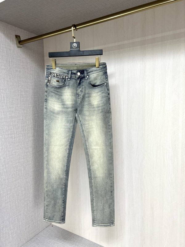 New Spring Collection! -Dior- Men's Casual Straight Retro Series Washed Washed Denim Pants    Professional sand washing, high fashion quality end casual washed jeans
