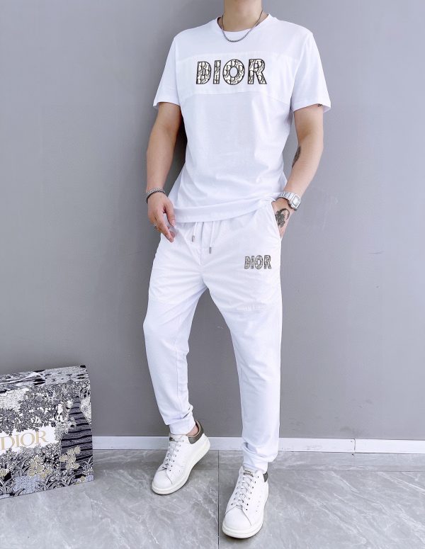 [DIOR] 2023 official website with the same style. World-renowned luxury brand. Summer men's short-sleeved suit, high-quality original order? goods suit uses imported original fabric - Image 5