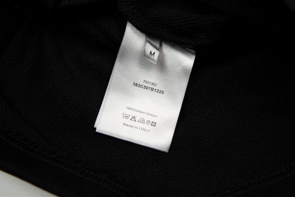High-quality Dio Dior Fall23 TEARS series DIORTEARS shorts, the most popular tears series in this issue - Image 7