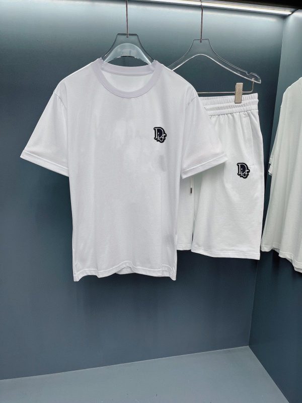 Brand [DIOR] 2023 new men's short-sleeved shorts suit! Synchronous sales on the official website! High-end version on the market - Image 3