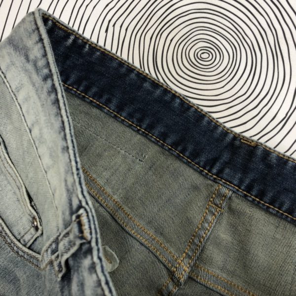 YSL Saint Laurent 2023 spring and summer men's straight jeans - Image 5