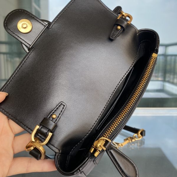 PINKO 2022 Spring/Summer POCKET LOVE Ms. Messenger Shoulder Bag Classic Leather Bird Handbag Swallow Bag - Image 9