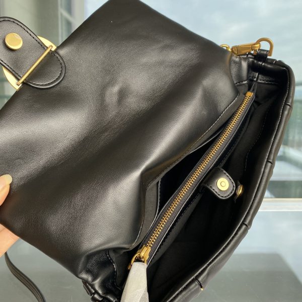 Pinko Plum Home Swallow Bag New Puff Pillow Bag One Shoulder Messenger Chain Bag Black - Image 9