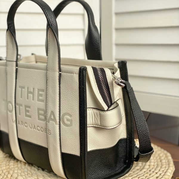 Marc Jacobs Shopping Tote Bag Black And White - Image 5