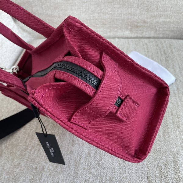 Marc Jacobs Canvas Shopping Bag New Style With Long Shoulder Strap Detachable Adjustable Fashion Simple Dust Bag Red - Image 5