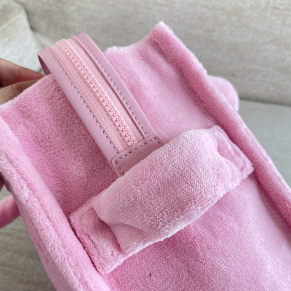 Marc Jacobs Tote Bag Autumn And Winter New Towel Bag Feels Soft And Comfortable With Long Shoulder Strap Detachable Adjustable Dust Bag White - Image 6